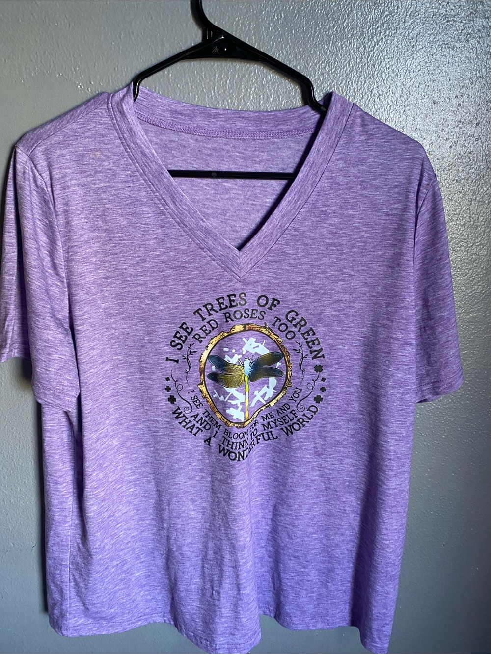 Lavender V-Neck Graphic Tee with Butterfly Print